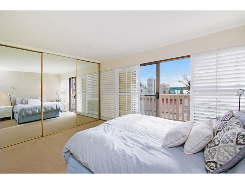 2/12B Boundary Lane, Rainbow Bay QLD 4225