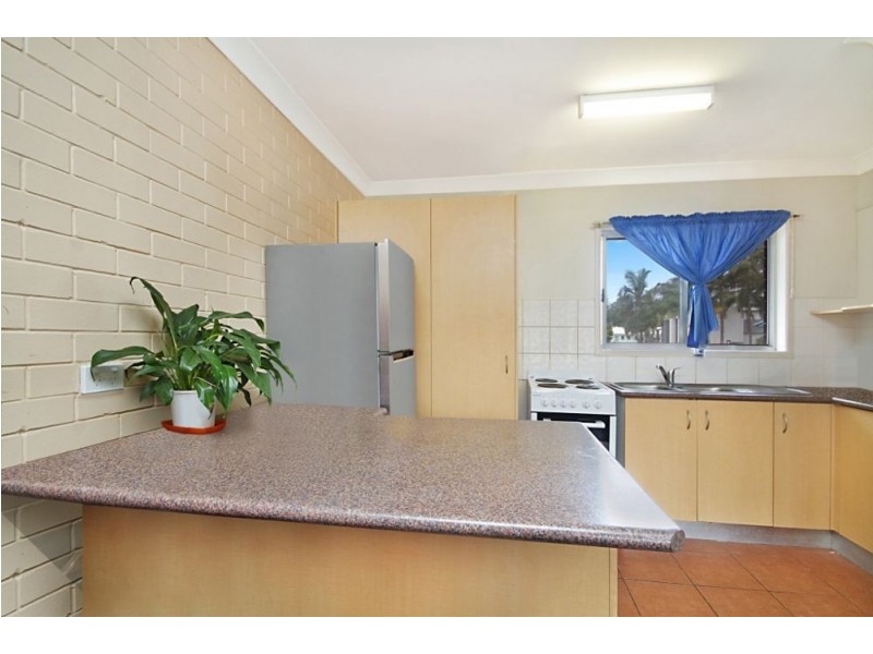 4/48 Eden Avenue, Coolangatta QLD 4225