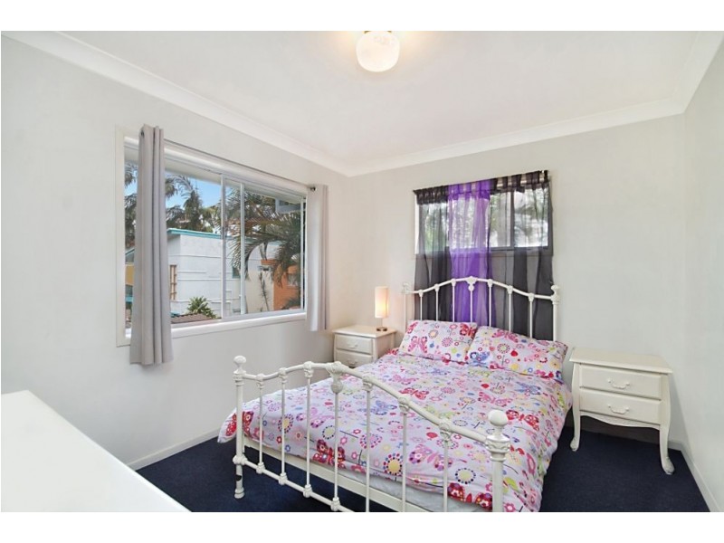 4/48 Eden Avenue, Coolangatta QLD 4225