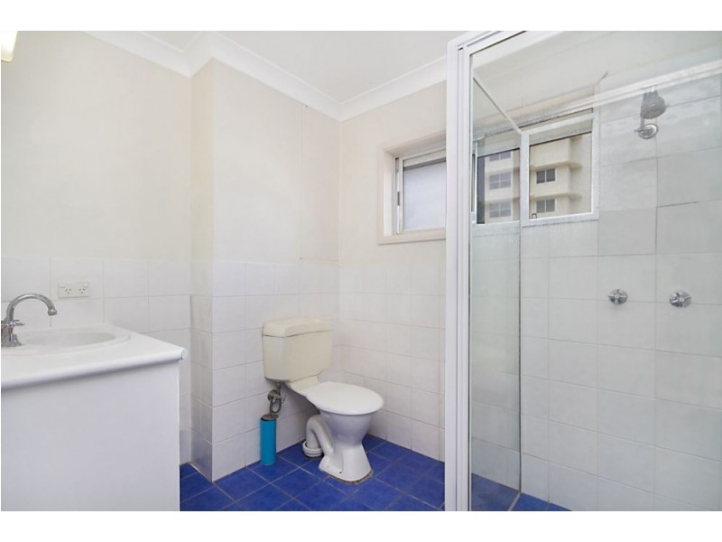 4/48 Eden Avenue, Coolangatta QLD 4225