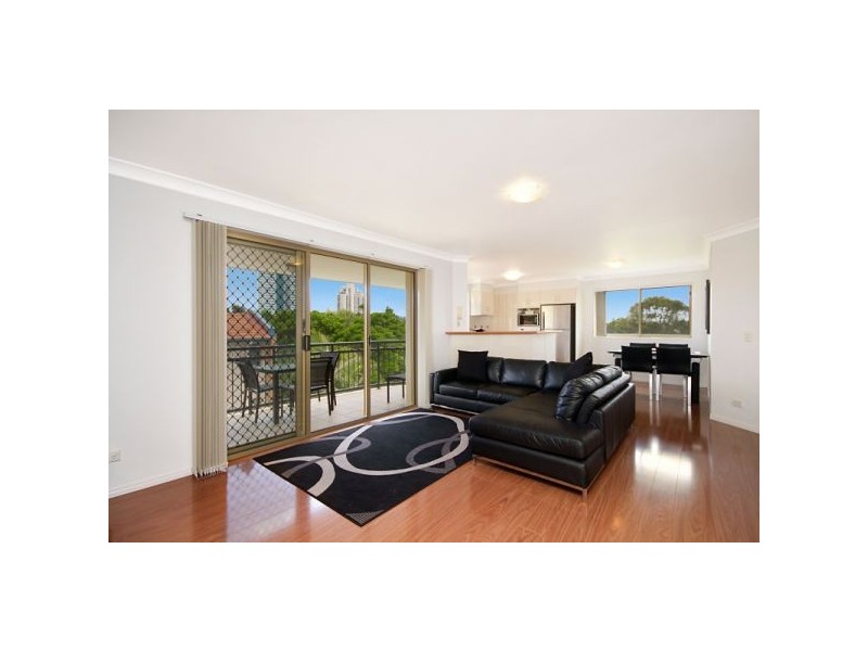 12/40 Dutton Street, Coolangatta QLD 4225