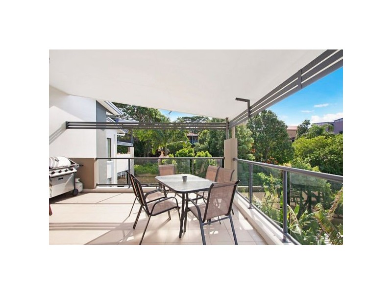 12/66 McLean Street, Coolangatta QLD 4225