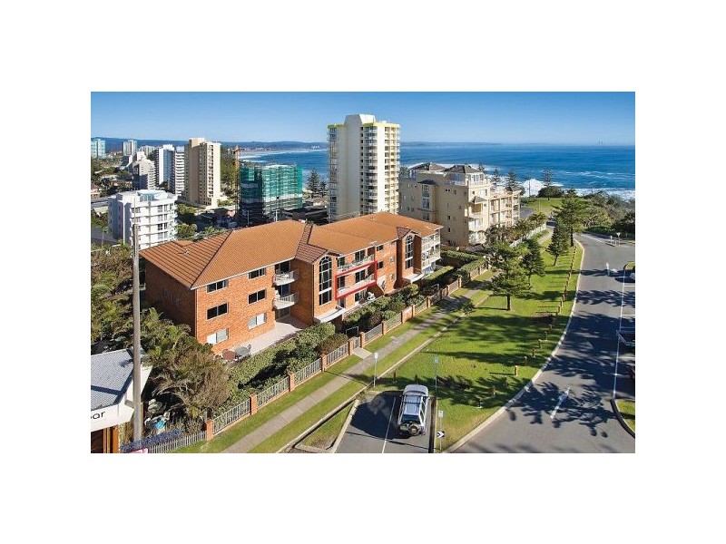 5/6 Petrie Street, Rainbow Bay QLD 4225
