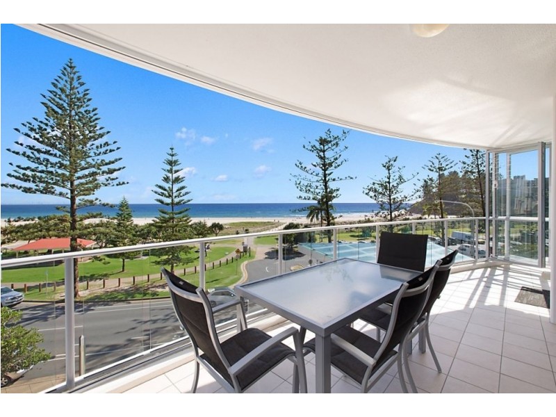 304/110 Marine Parade, Coolangatta QLD 4225