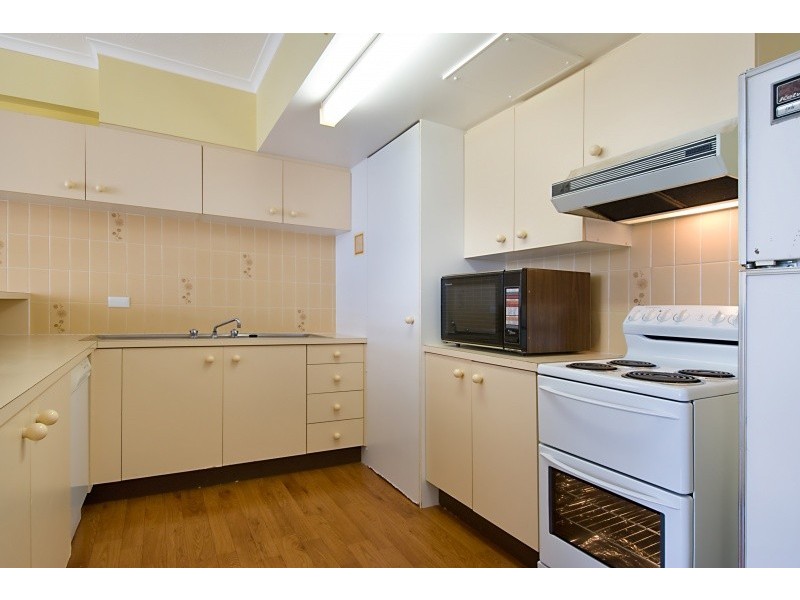 Rainbow Bay QLD 4225