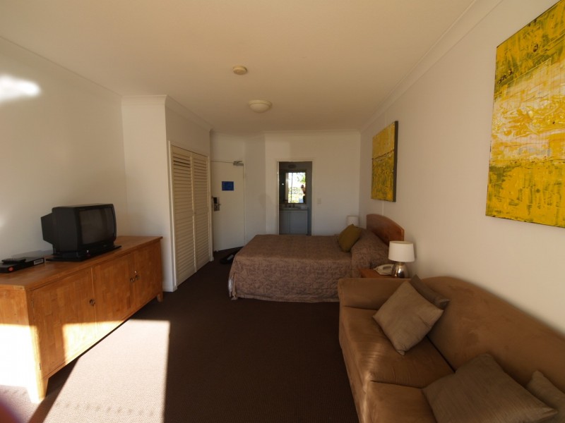 137/99 Griffith Street, Coolangatta QLD 4225