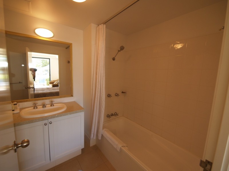 137/99 Griffith Street, Coolangatta QLD 4225