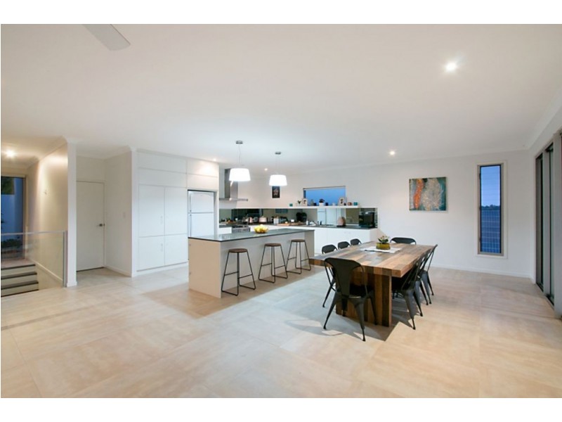 24 Vail Court, Bilambil Heights NSW 2486