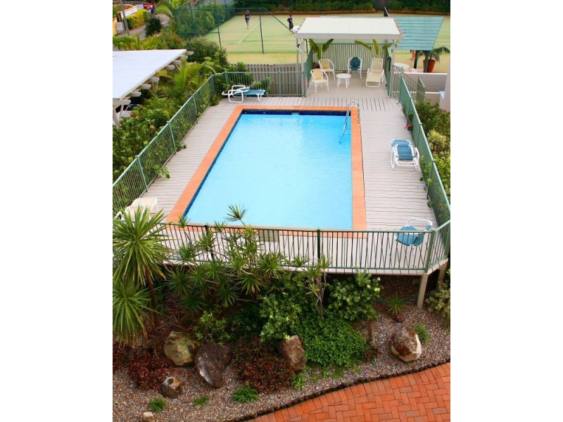 3/3 Ward Street, Rainbow Bay QLD 4225