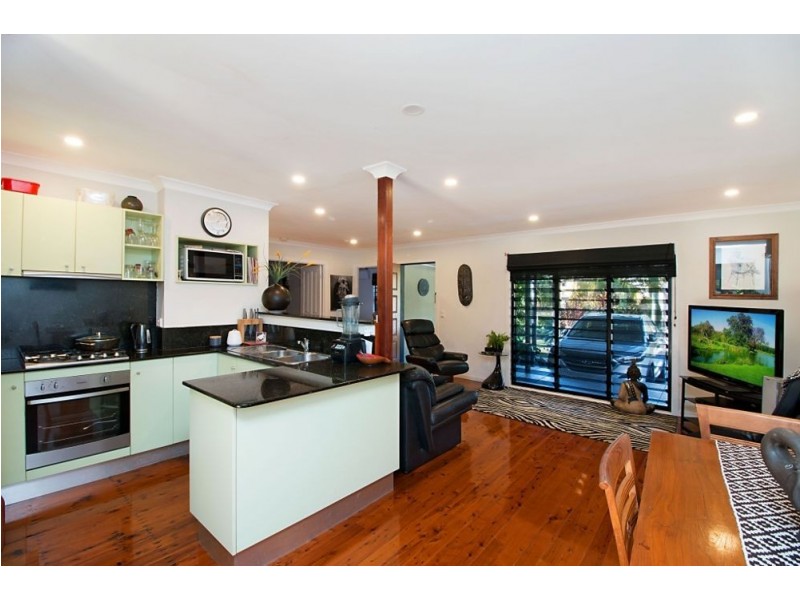69 Dutton Street, Coolangatta QLD 4225