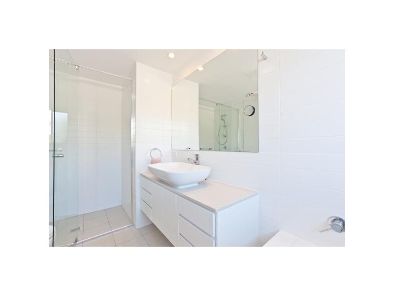 Kirra QLD 4225