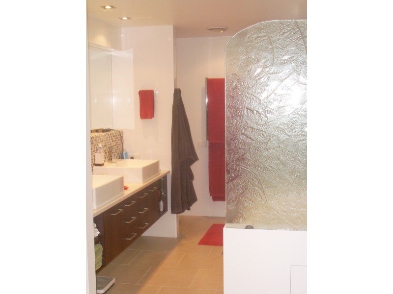 Coolangatta QLD 4225