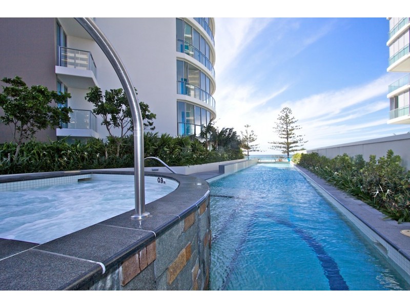 403/110 Marine Parade, Coolangatta QLD 4225