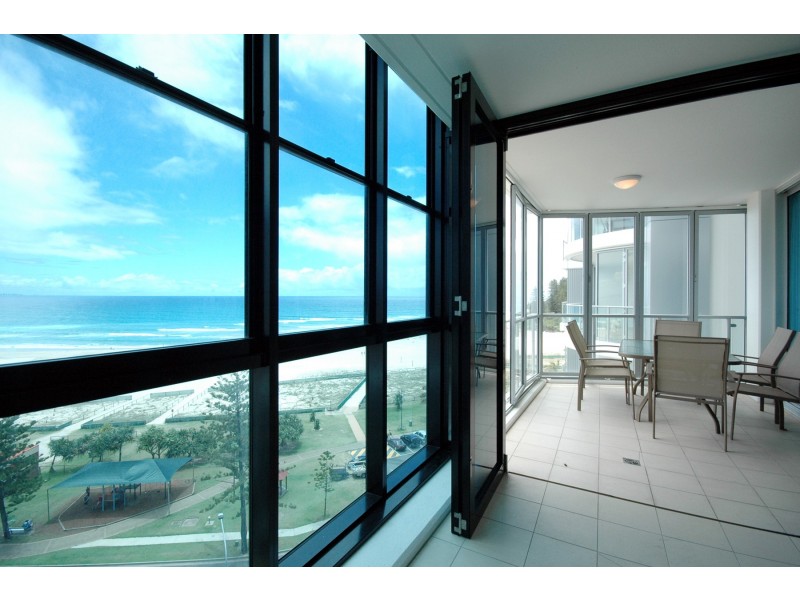 902/110 Marine Parade, Coolangatta QLD 4225