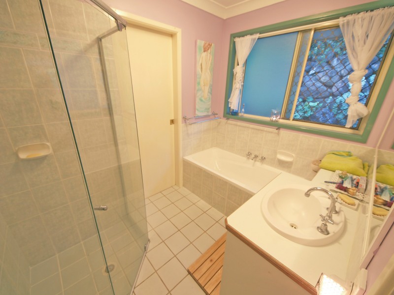 4 Tweed Street, Bilambil Heights NSW 2486