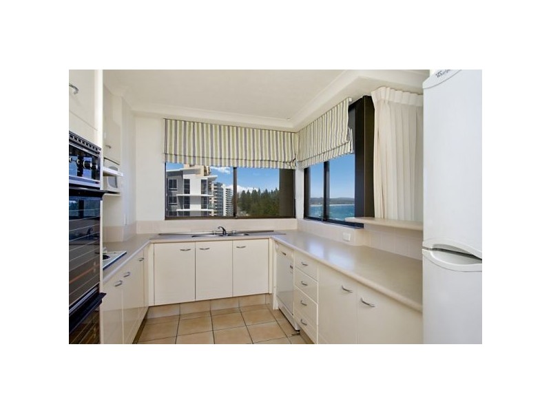 17/3 Eden Avenue, Rainbow Bay QLD 4225