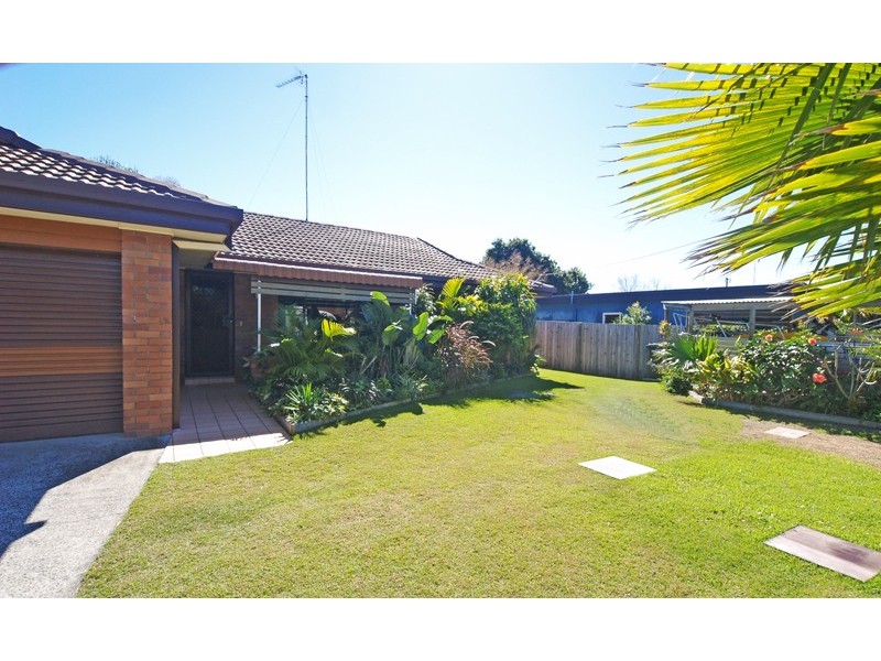 2/1 Red Bass Ave, Tweed Heads West NSW 2485