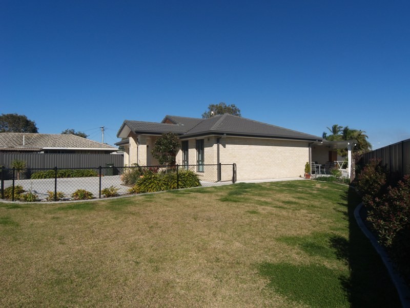 35 Kiata Pde, Tweed Heads NSW 2485