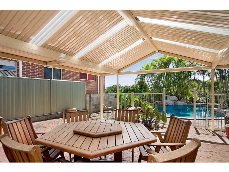 19 Aberdeen Court, Banora Point NSW 2486