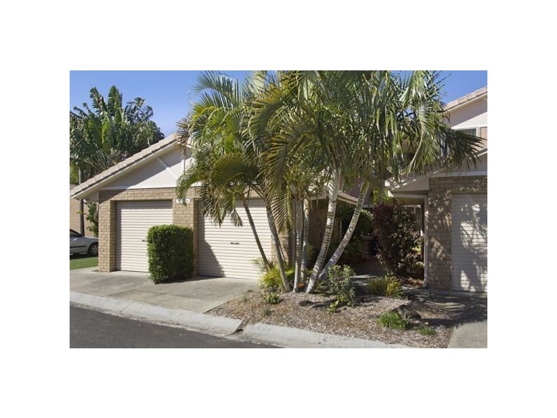 74/1 Binya Ave, Kirra QLD 4225