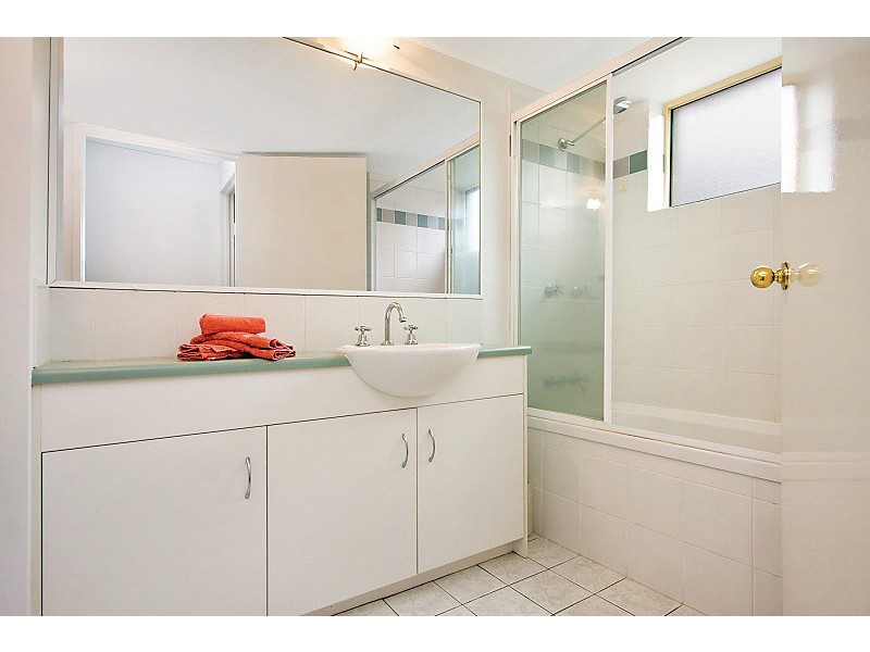 43/22 Binya Avenue, Kirra QLD 4225