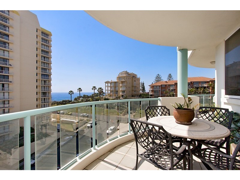 Rainbow Bay QLD 4225