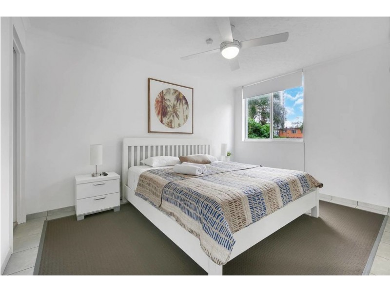 23/243 Boundary St, Rainbow Bay QLD 4225
