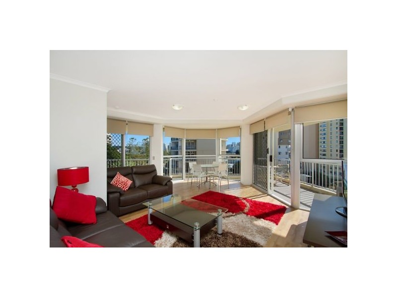 9/265 Boundary St, Rainbow Bay QLD 4225