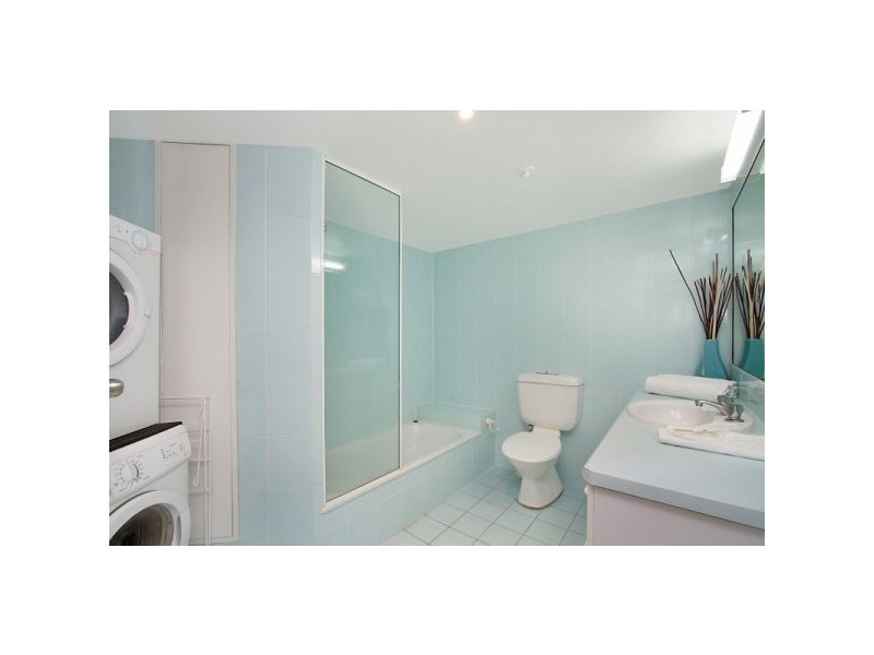 9/265 Boundary St, Rainbow Bay QLD 4225