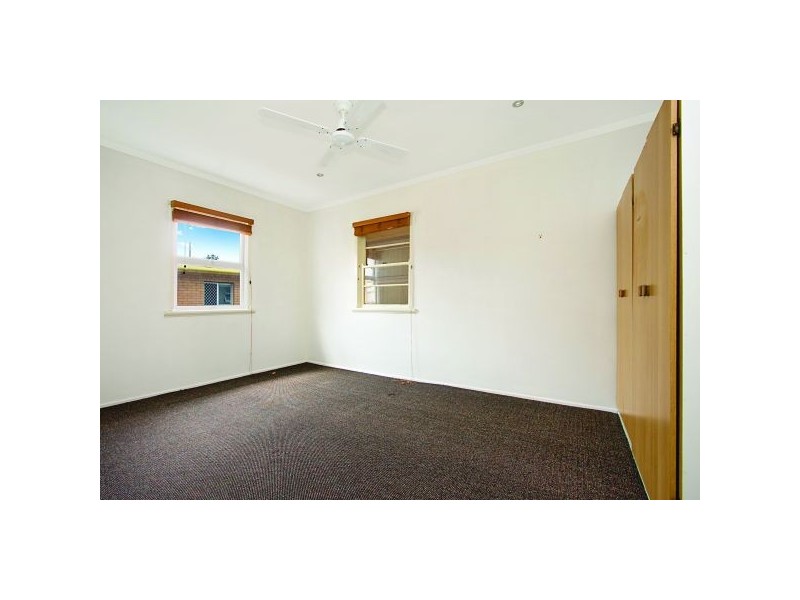 6/6 Lord St ” Sandy Court “, Kirra QLD 4225