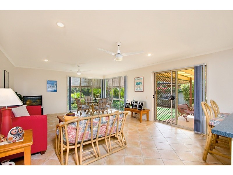 13 Firestone, Banora Point NSW 2486