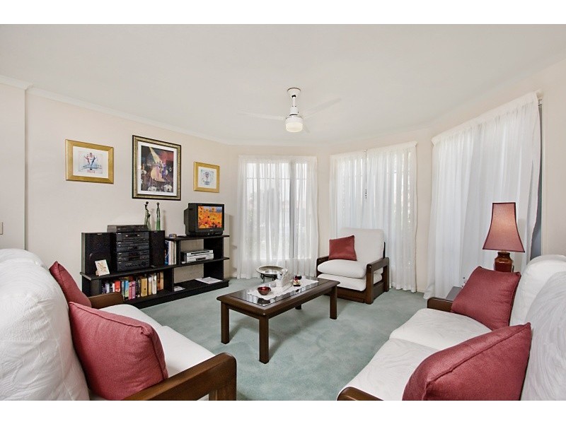 13 Firestone, Banora Point NSW 2486