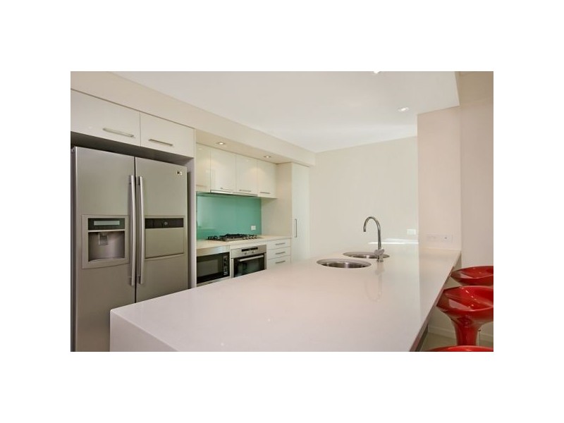 1/32 Boundary St, Rainbow Bay QLD 4225