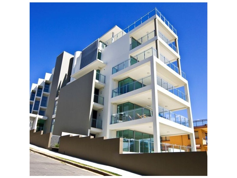 1/32 Boundary St, Rainbow Bay QLD 4225