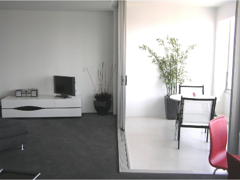 2006/3011 Gold Coast Highway, Surfers Paradise QLD 4217