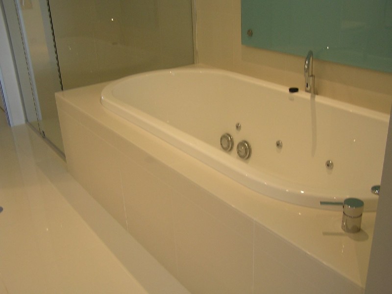2006/3011 Gold Coast Highway, Surfers Paradise QLD 4217