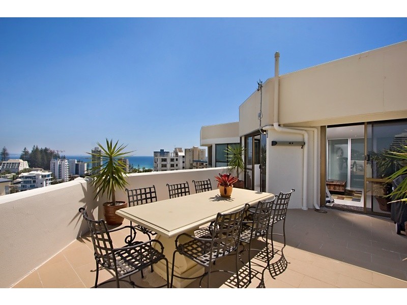7E 3-9 Eden Street, Rainbow Bay QLD 4225