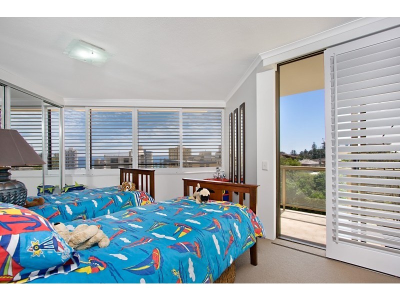 7E 3-9 Eden Street, Rainbow Bay QLD 4225