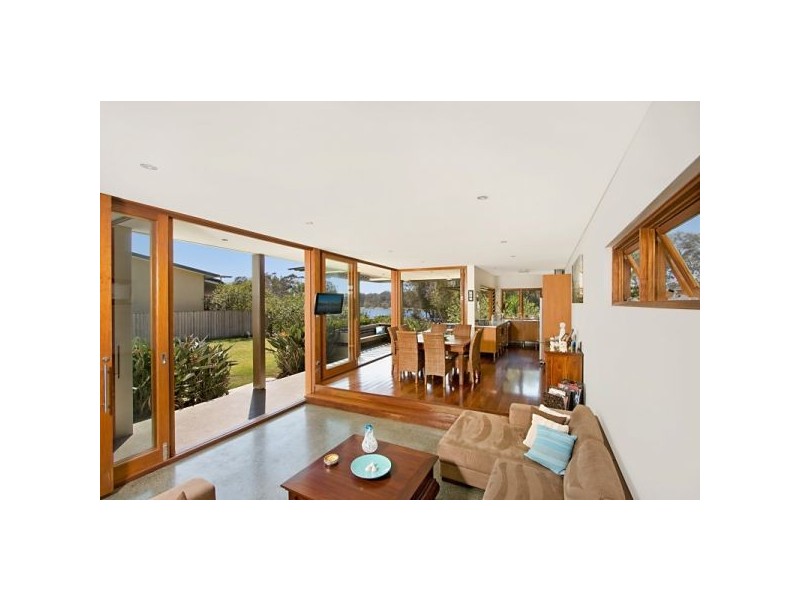 25 Overall Drive, Pottsville NSW 2489