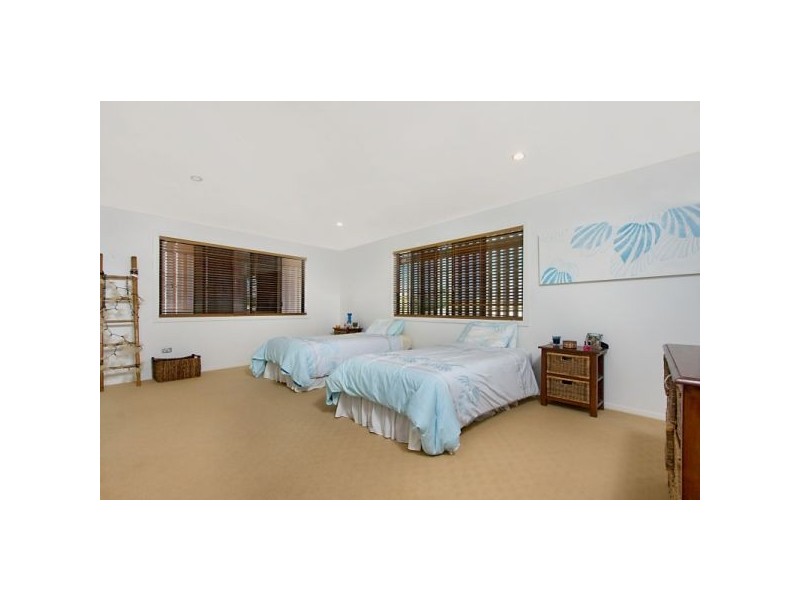 25 Overall Drive, Pottsville NSW 2489