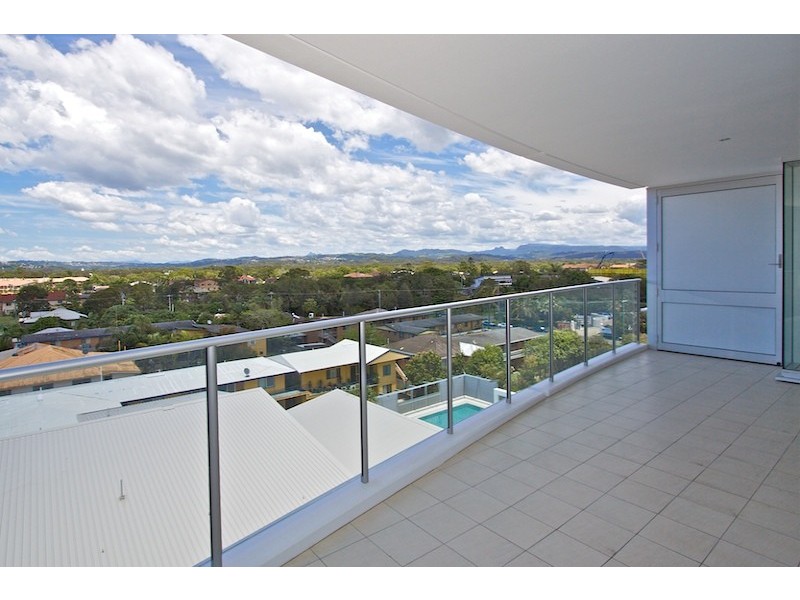 602 “Elysee Residences” Musgrave Street, Kirra QLD 4225