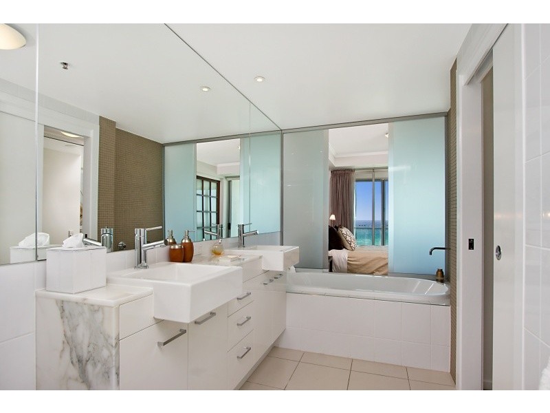 Coolangatta QLD 4225