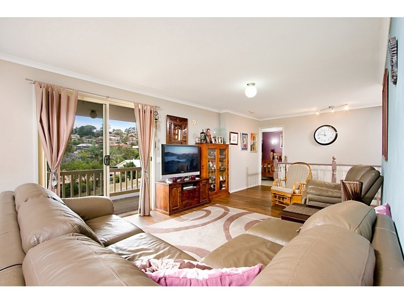 22 Glen Ayr Drive, Banora Point NSW 2486