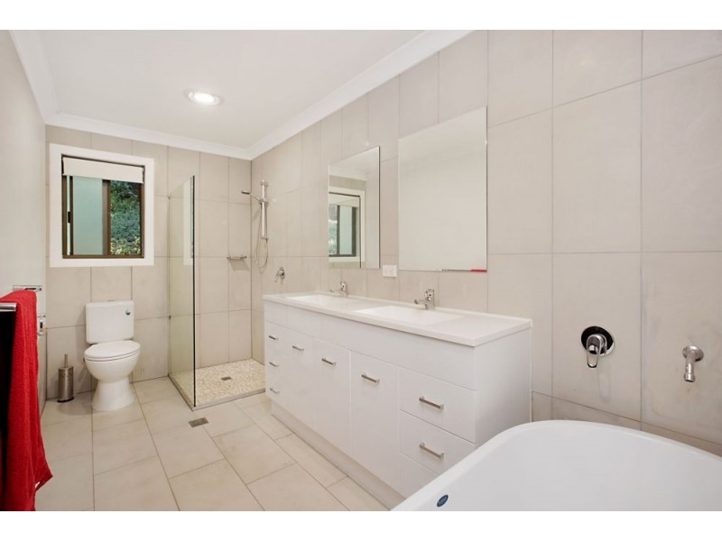 18A Piggabeen Rd, Tweed Heads West NSW 2485