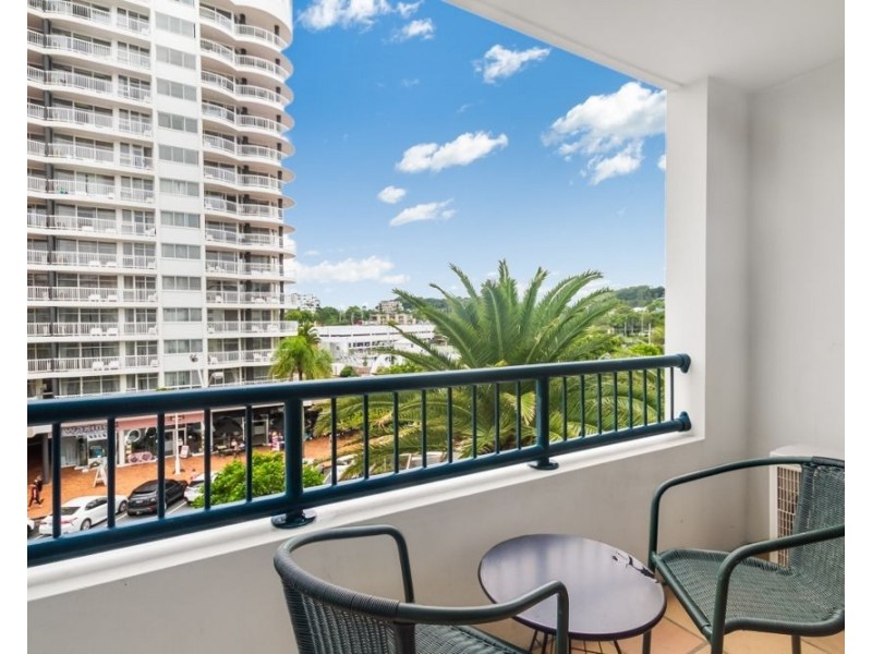 330/99 Griffith Street CALYPSO PLAZA, Coolangatta QLD 4225