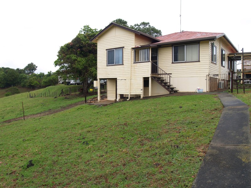 2 Champagne Dr, Tweed Heads South NSW 2486