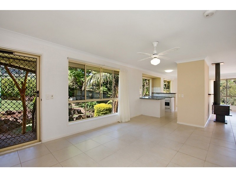 6 Galway Crt, Banora Point NSW 2486