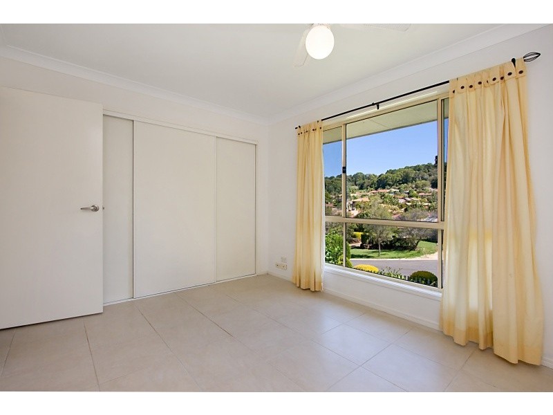 6 Galway Crt, Banora Point NSW 2486