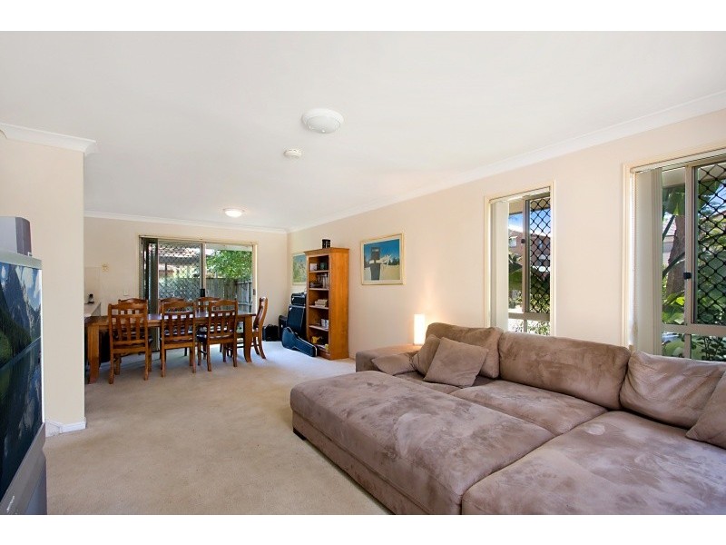 1/50 Bolton Street, Kirra QLD 4225