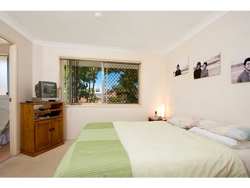 1/50 Bolton Street, Kirra QLD 4225